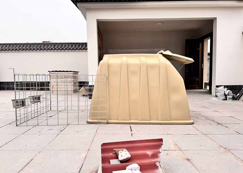 BPA-free Plastic Calf Hutches
