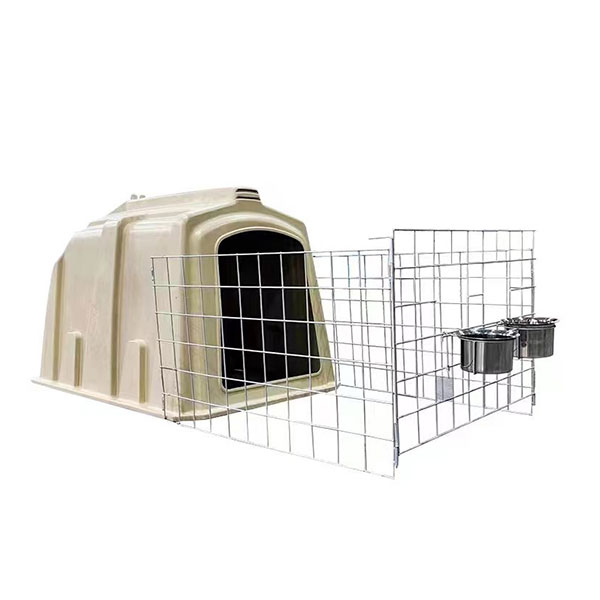 Outdoor Single Calf Hutch