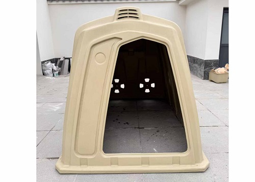 Calf Hutch for Cold Climates